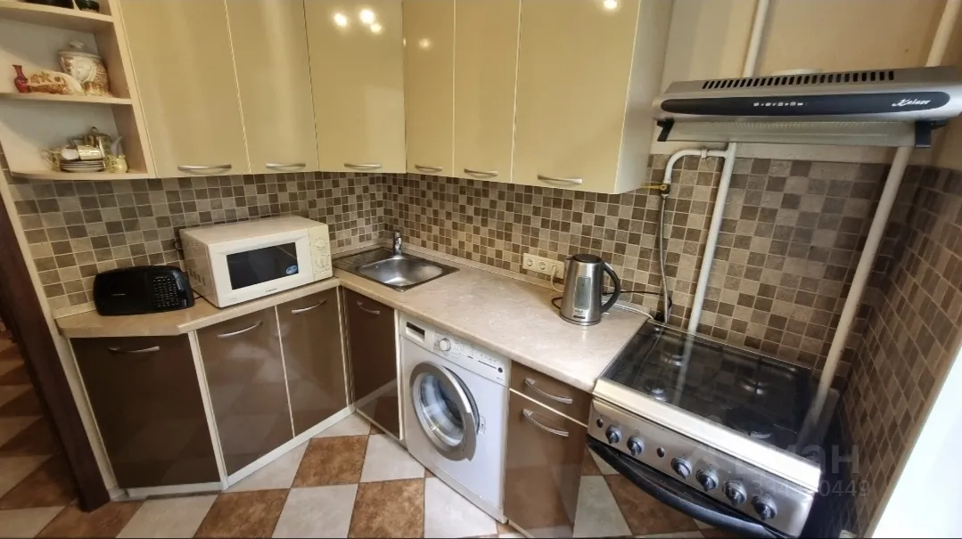 3-комн. квартира, 60 м², 6/9 этаж