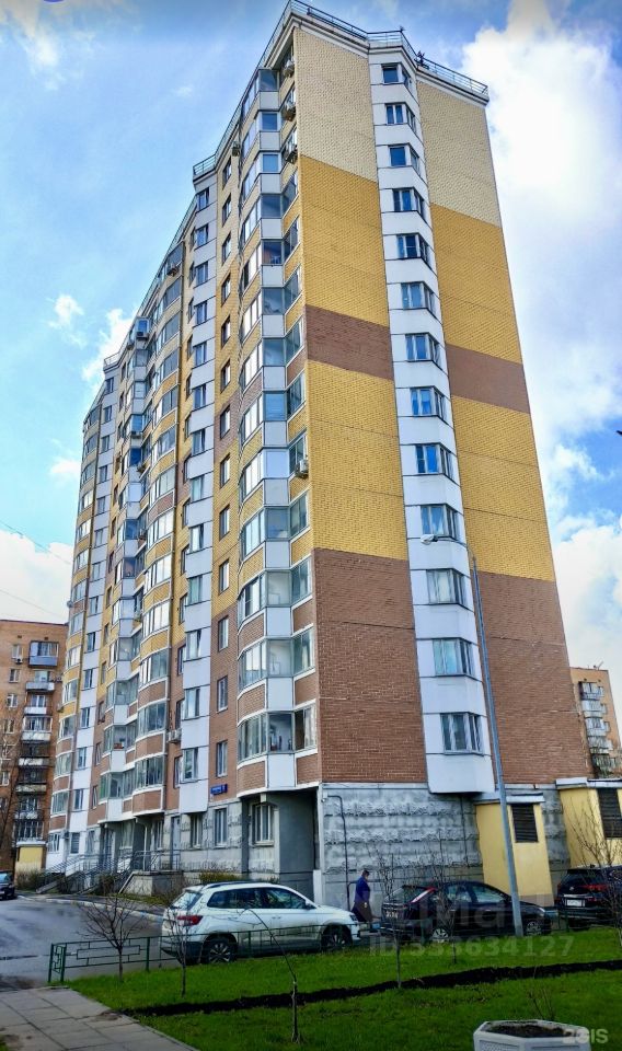 2-комн. квартира, 55 м², 10/17 этаж