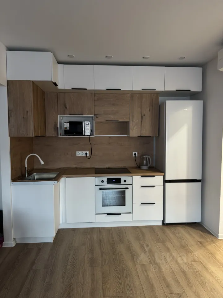 2-комн. квартира, 50 м², 14/25 этаж